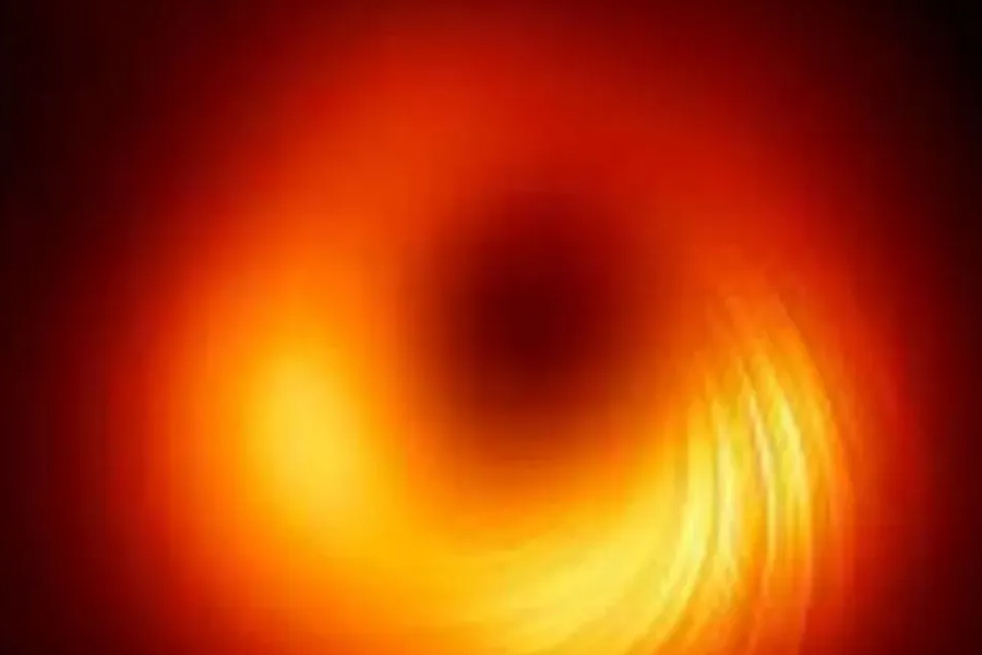 NASA discovered 'Door to hell', 2.6 billion times the mass of the sun