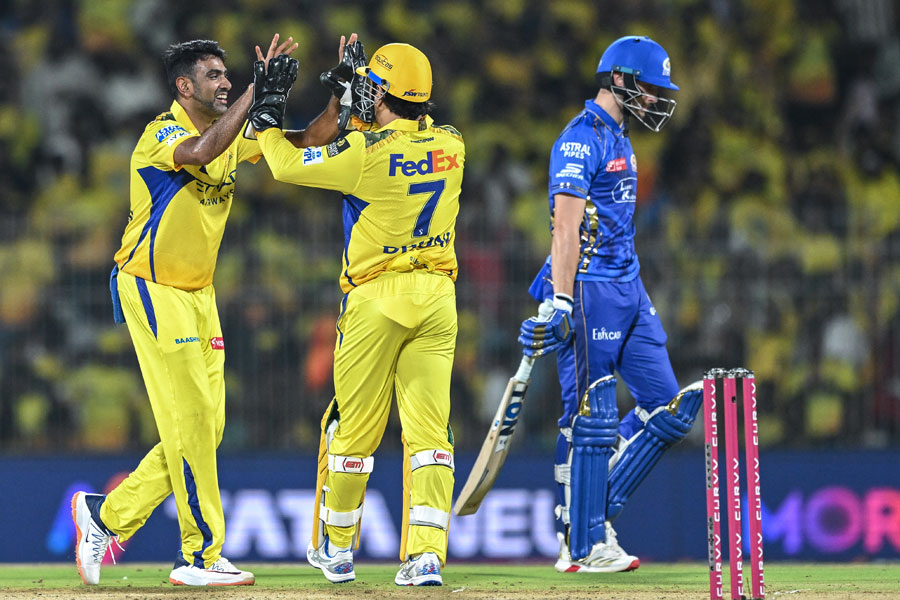 IPL 2025: Chennai Super Kings beats Mumbai Indians