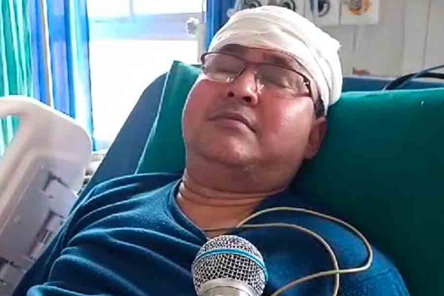 Darjeeling Assistant Super allegedly attacked by worker for transfer
