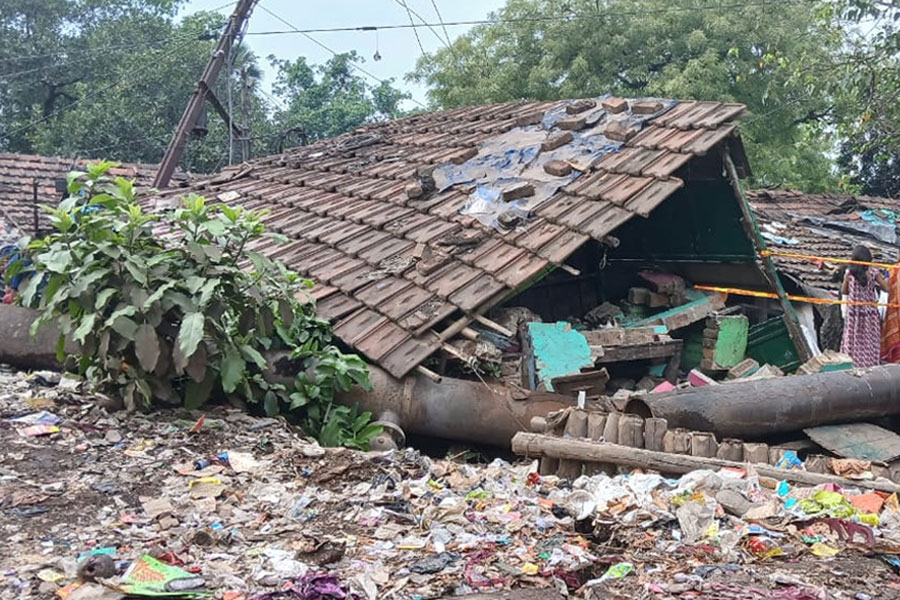 Huge landslide may occur at large part of North Howrah