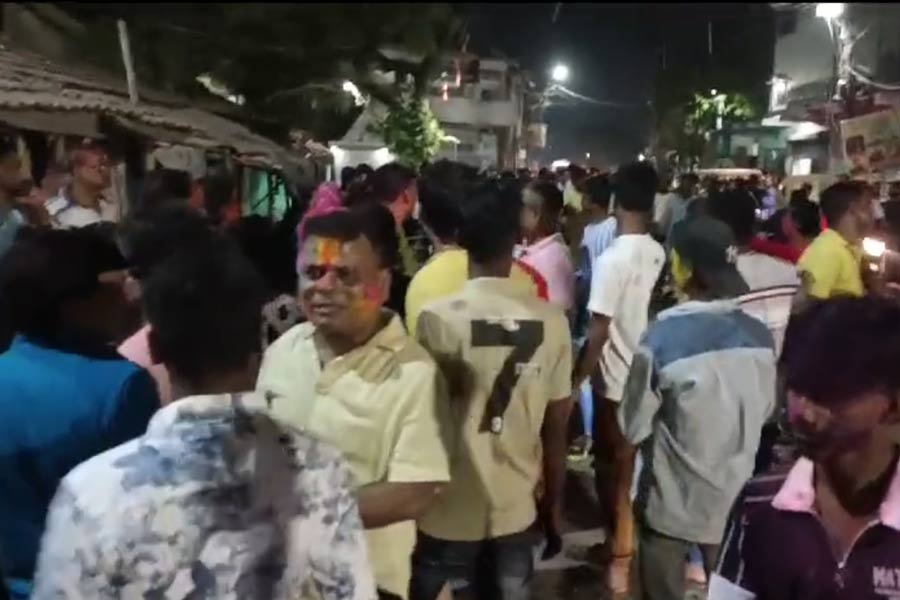 Miscreants attempted murder youth by stabbing at Jagaddal