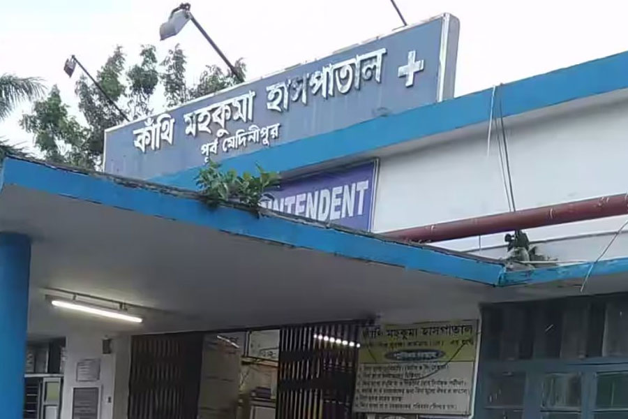 Many sick in Contai 55 admitted to sub-district hospital