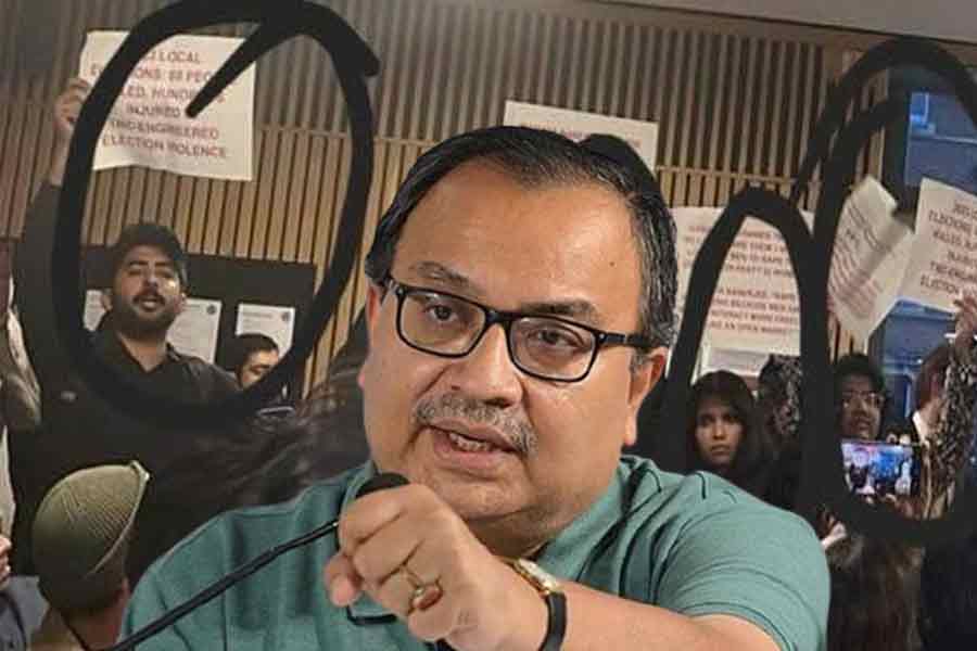 Oxford Mamata Event: Kunal Ghosh slam CPIM agitator