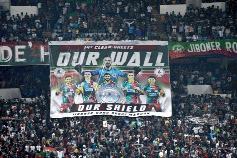 ISL 2024-25: Mohun Bagan fans bring fabulous tifo's