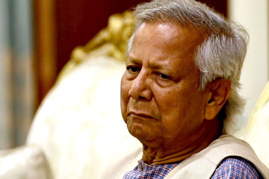 অদ্ভুত আঁধারের সাসপেন্স