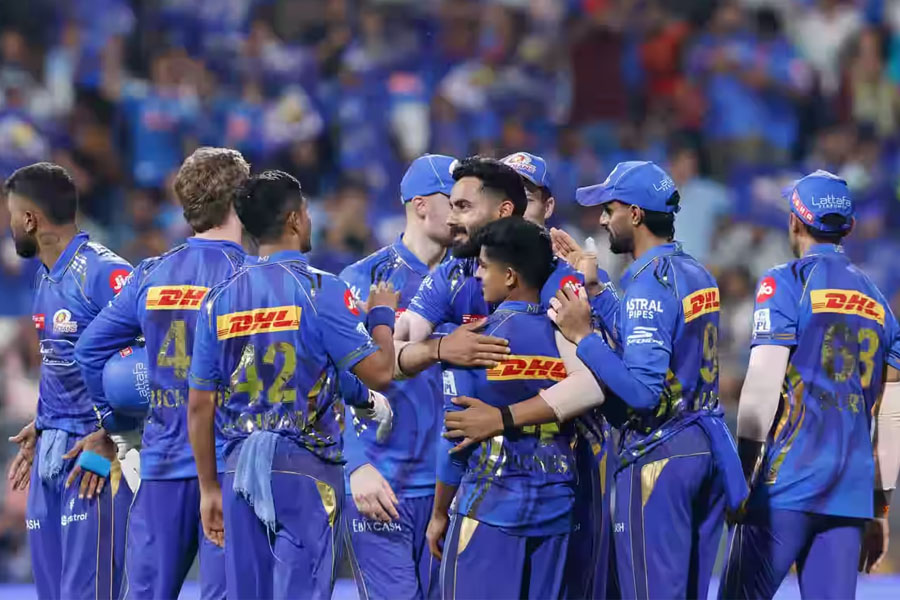 IPL 2025: Mumbai wins at home, KKR sinks in the Arabian Sea