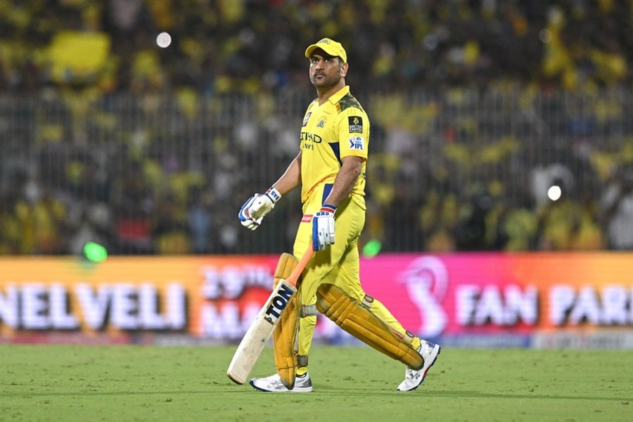 MS Dhoni retirement buzz: Mahi's parents attend CSK's Chepauk match against DC