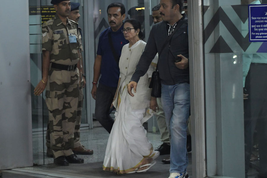 Mamata Banerjee London Tour: WB CM returns Kolkata after six days UK tour