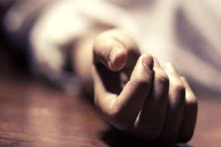 ‘posing as patients’ gun down Patna doctor inside her office