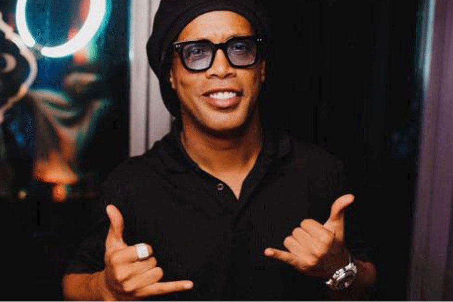 Ronaldinho receives warm welcome in India, Alvito desperate to beat Brazil legends