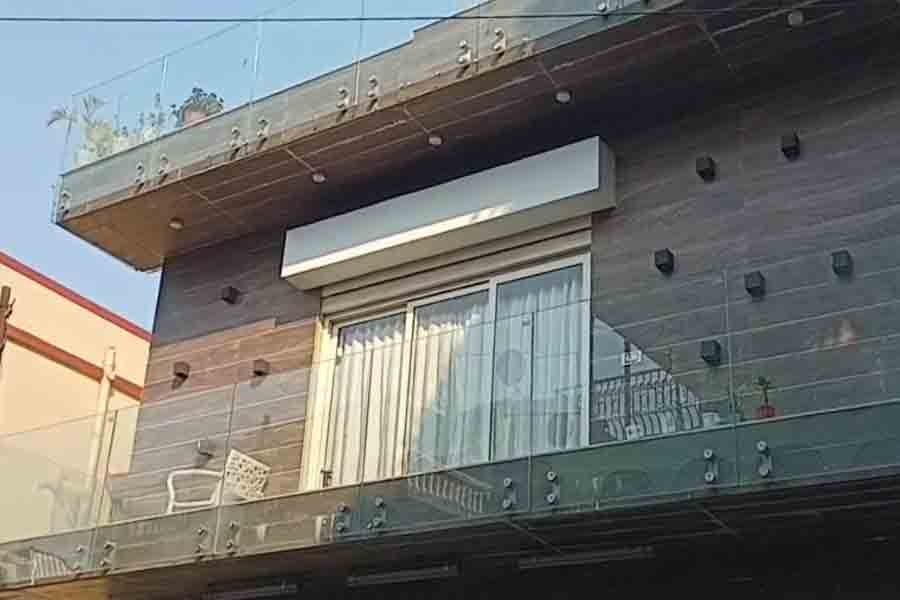 CBI Raid at Businessman home in Salt lake
