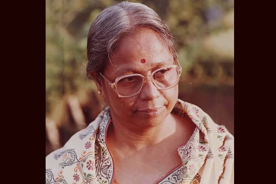 Editorial on Bangladeshi Singer Sanjida Khatun
