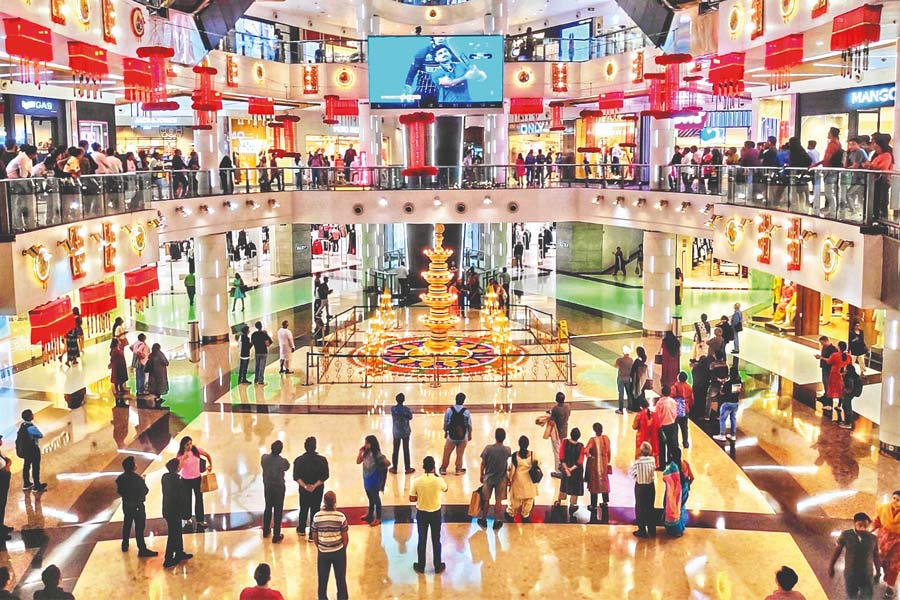 Blackstone set to acquire South City Mall