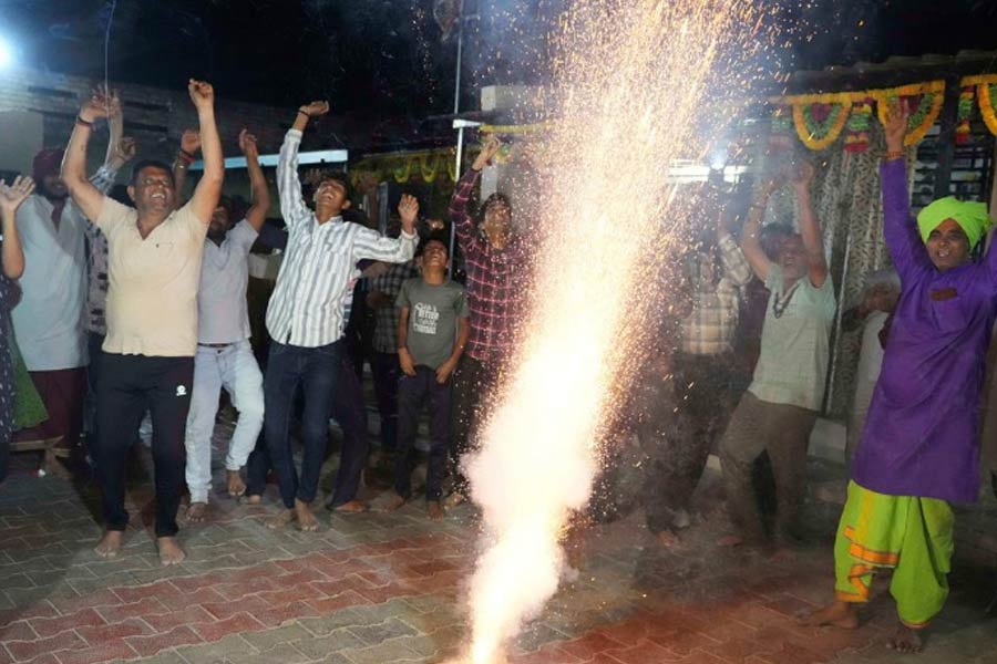 'Will throw samosa party', Sunita Williams' family on her homecoming