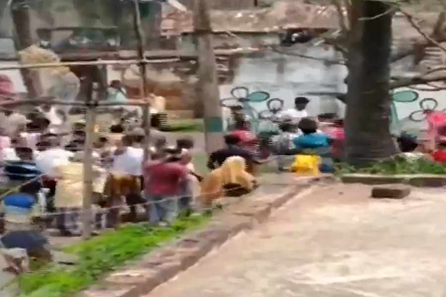 Clashes between two group in Suri