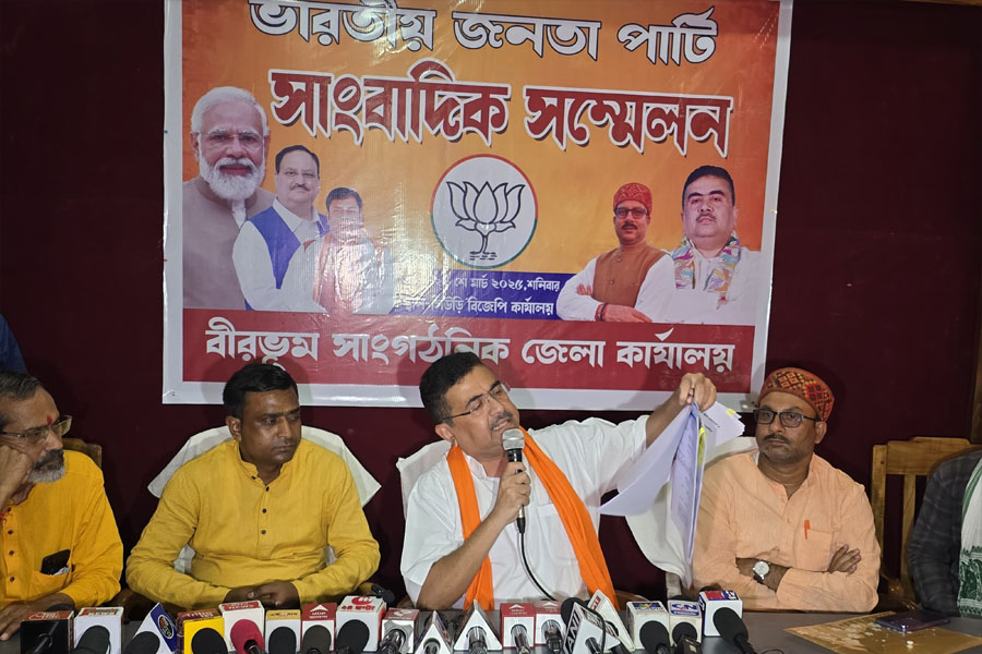 Corruption in Deucha Pachami, blem Suvendu Adhikari, TMC replay
