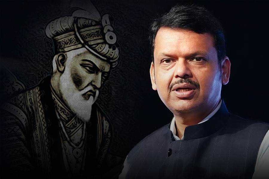 Maharashtra Congress Chief Harshwardhan Sapkal compare Devendra Fadnavis with Aurangzeb