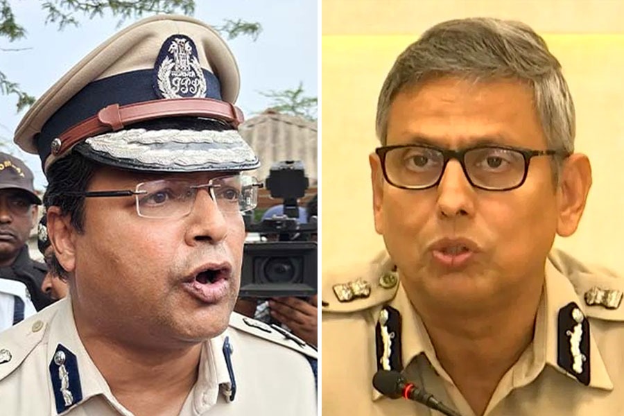 রামনবমীতে সাম্প্রদায়িক অশান্তির ছক, সতর্ক করল পুলিশ
