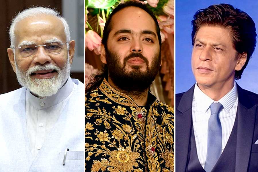 Shah Rukh Khan laud Anant Ambani following PM Modi’s Vantara visit