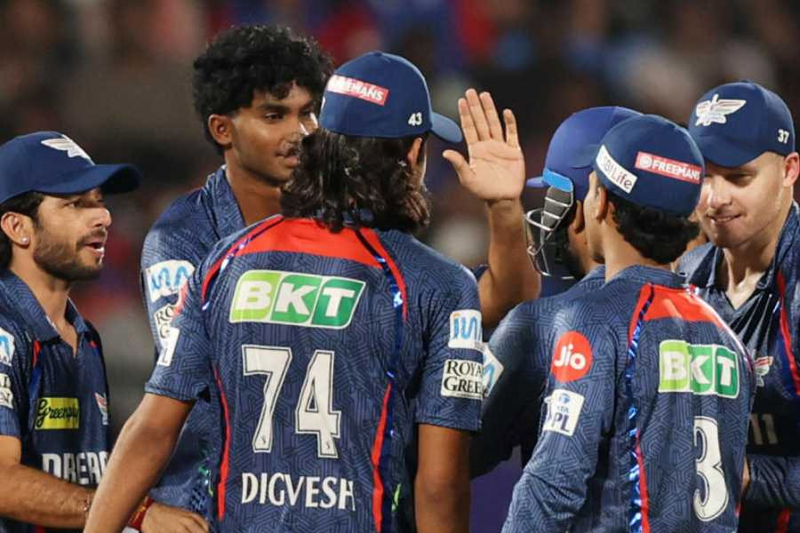 Avesh Khan returns to LSG squad after getting injured