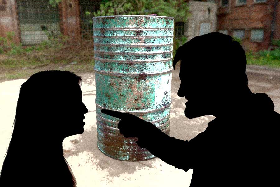 Kill you like Meerut, Woman threatens husband in Uttar Pradesh