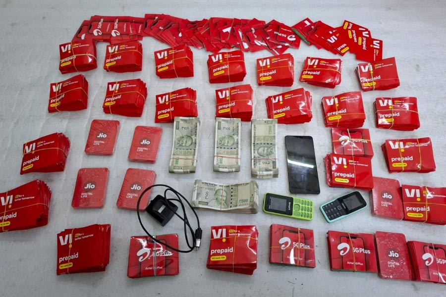 Two arrested in Kolkata accused of selling fake SIM to help cyber crime