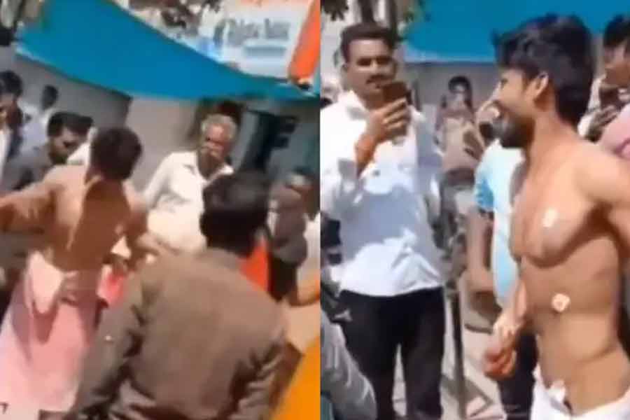 বেঁধে রাখা হয়েছিল আইসিইউতে! হাসপাতালের ‘কুকীর্তি’ ফাঁস করতে নাকে নল নিয়েই ভরা রাস্তায় দৌড় যুবকের