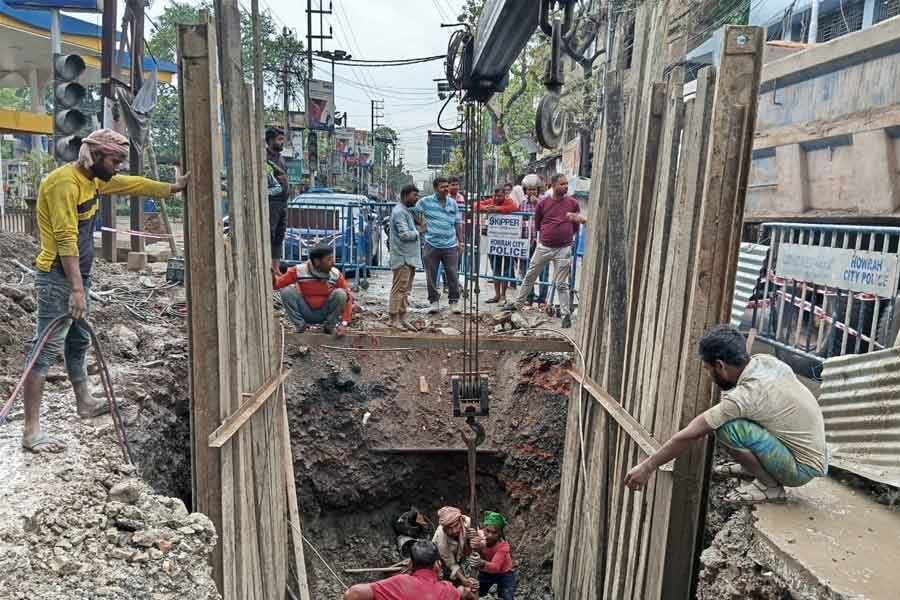 Methane gas is leaking from Belgachia, Howrah, residents are in panic