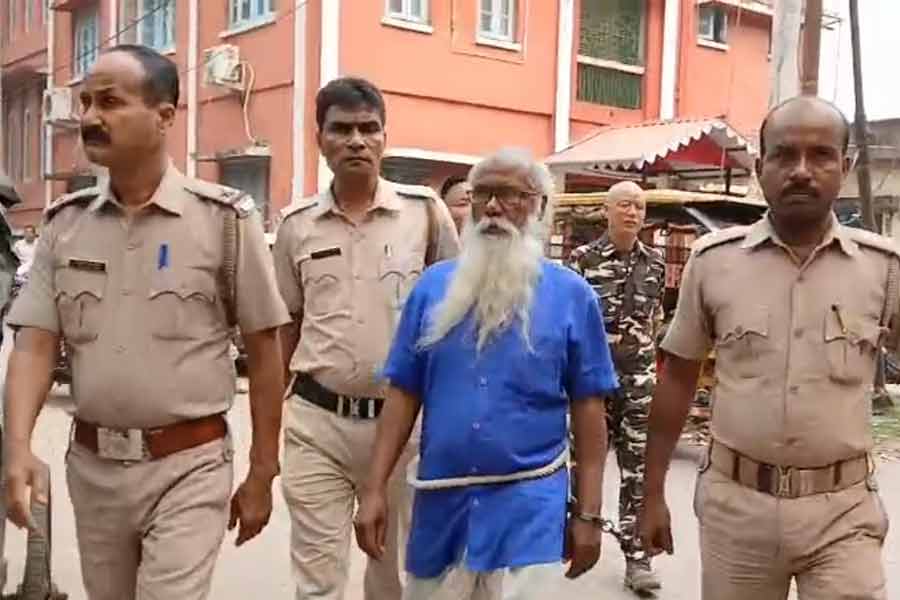 Jalpaiguri court sentences husband to life imprisonment for murdering wife