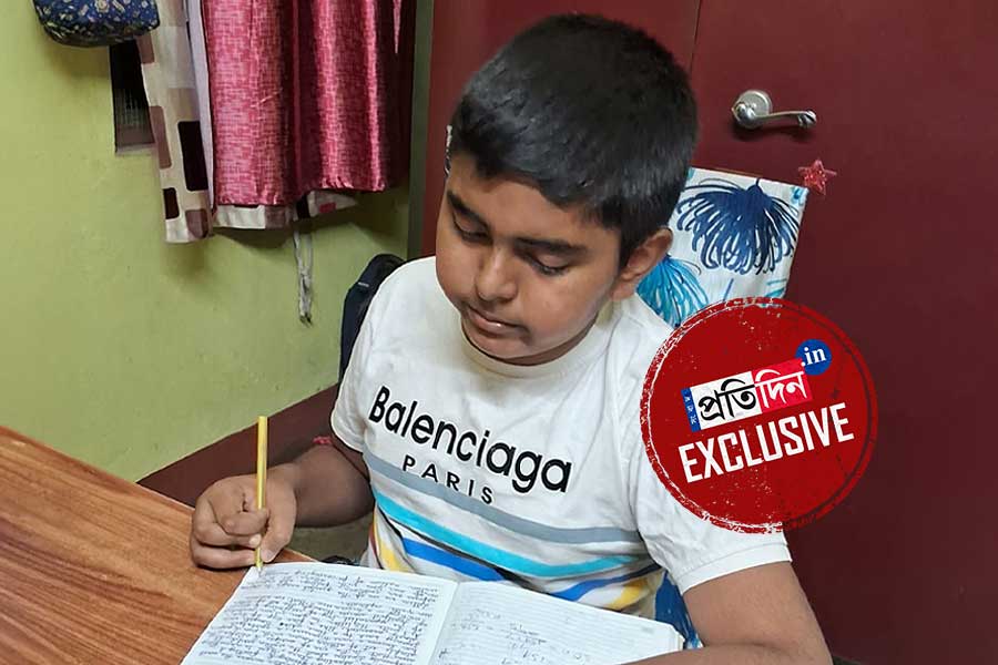 12 year boy win prize for wrote about the nostalgia of letter writing