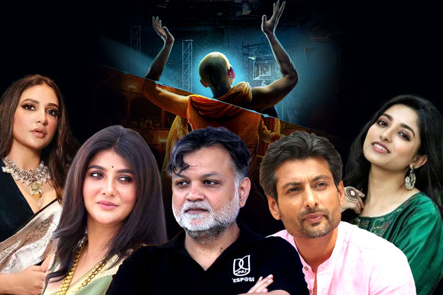 Srijit Mukherji announces Lawho Gouranger Naam Re casting, poster out