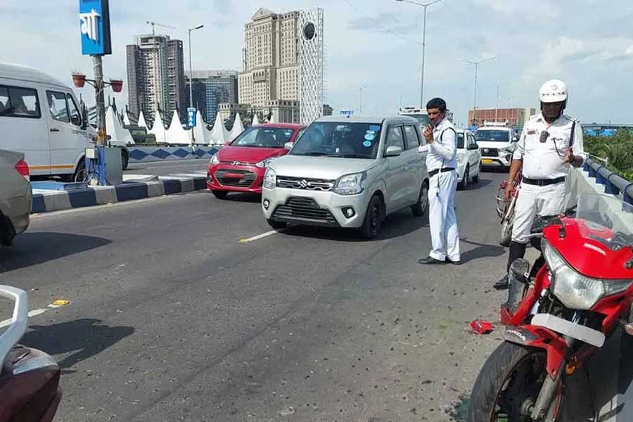 Woman and bike rider are seriously injured after an accident at Maa Flyover