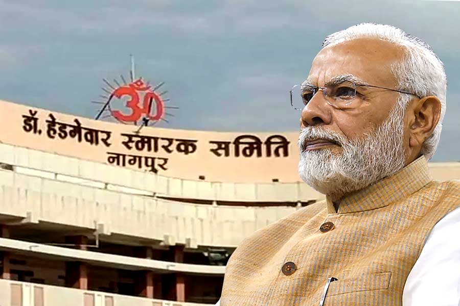 PM Modi to visit RSS HQ on March 30