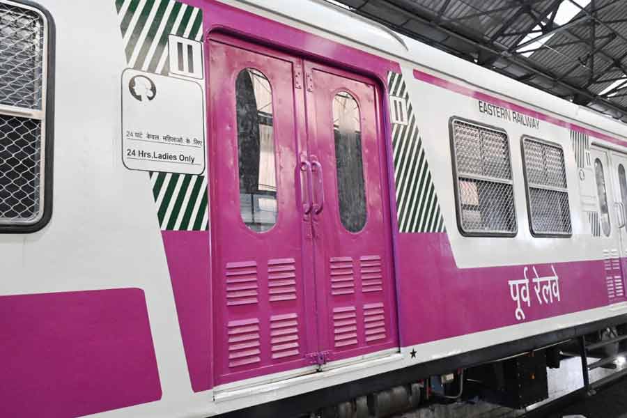 Women's compartment allocation increased in Sealdah local train