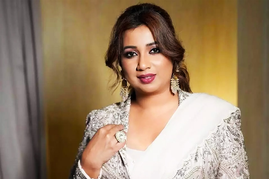 Shreya Ghoshal Postpones Mumbai Concert Amid India-Pakistan Tensions
