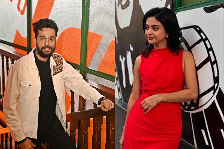Solanki Roy and Soumya Mukherjee are teaming up for new movie
