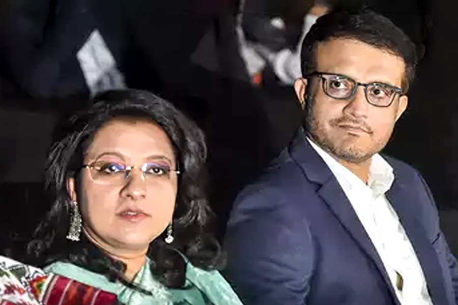 Sourav ganguly's wife Dona Ganguly lodges complaint against a social medial influencer for defaming