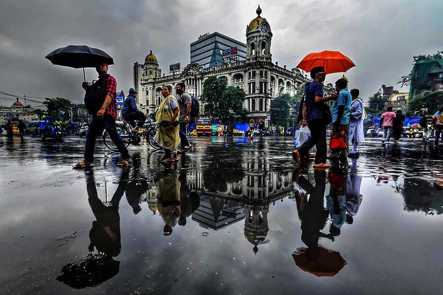 Weather Update: Storm and rain warning in 8 districts of the state including Kolkata
