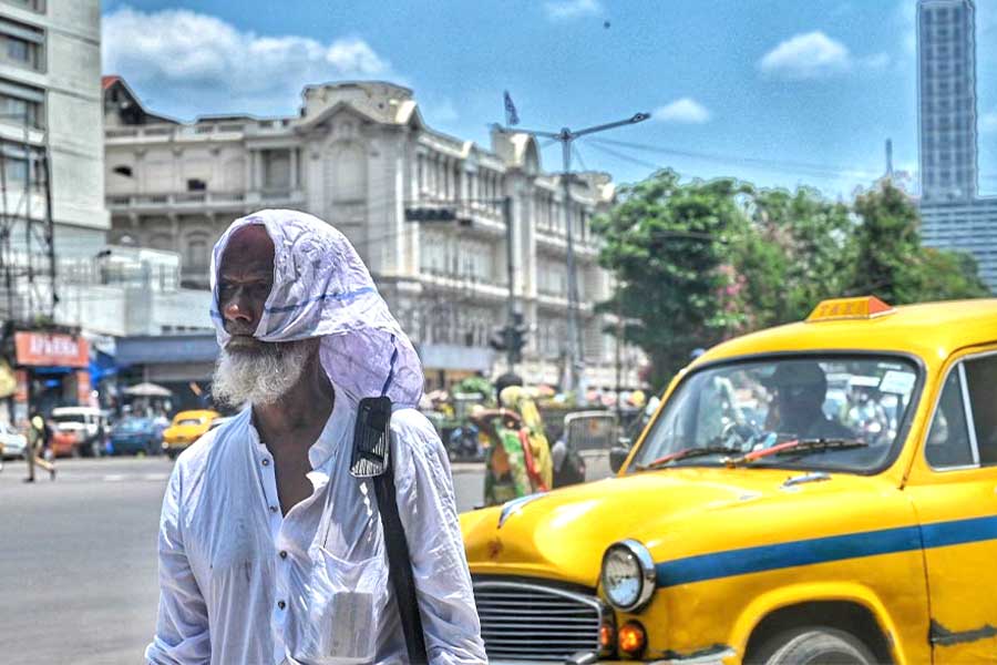 WB Weather Update: Met department predicts heat wave in 3 districts of bengal