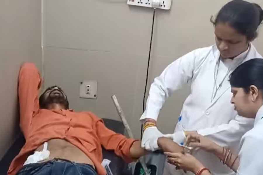 Uttar Pradesh man self-operates after watching YouTube tutorial
