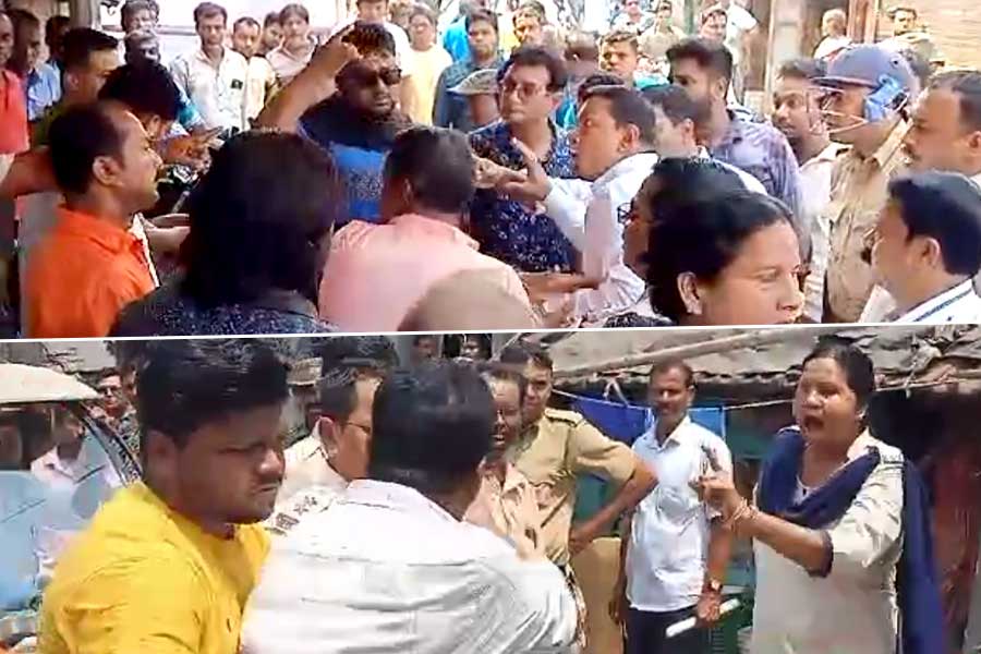 কাঁথি সমবায় ব্যাঙ্কের ভোটে তৃণমূল-বিজেপি কর্মীদের ‘ধস্তাধস্তি’