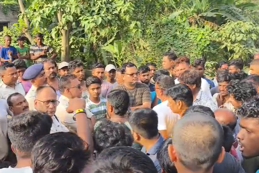 Malda youth alledly killed by goons