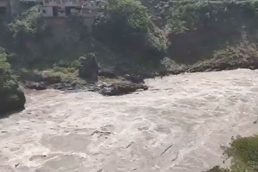 PoK flood alert as Pakistan accuses India of Jhelum water release