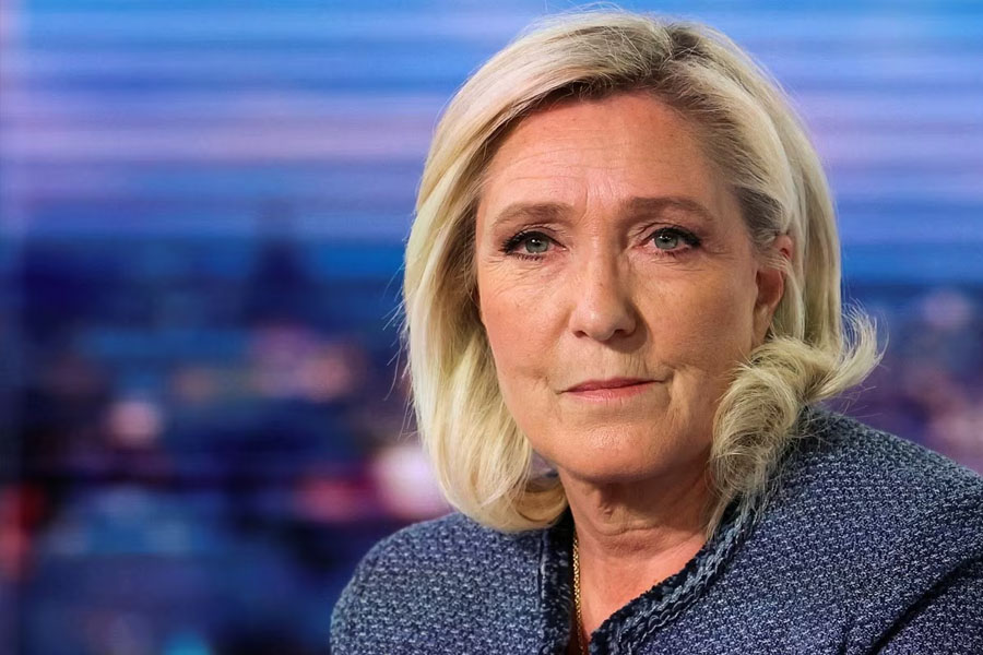 France's Marine Le Pen gets 4 years for embezzlement