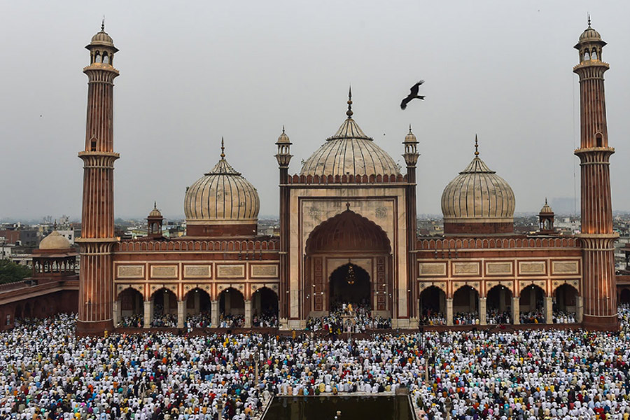 Asking masjids constructed in 15th century to produce registered sale deed impossible, CJI says to Govt