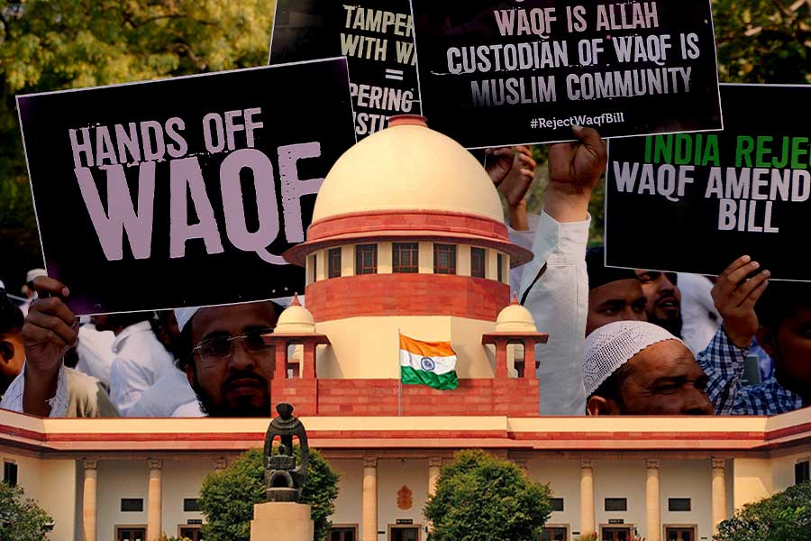 Centre Defends Waqf Act In Supreme Court