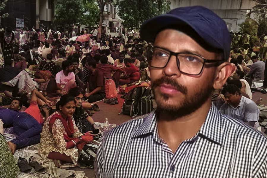 SSC snubbed teacher's leader Chinmay Mandal joins school