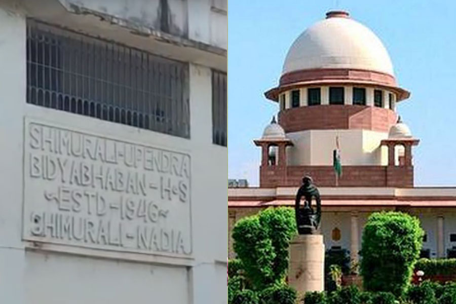 Colleagues of blind teacher wants Supreme court to retain his job