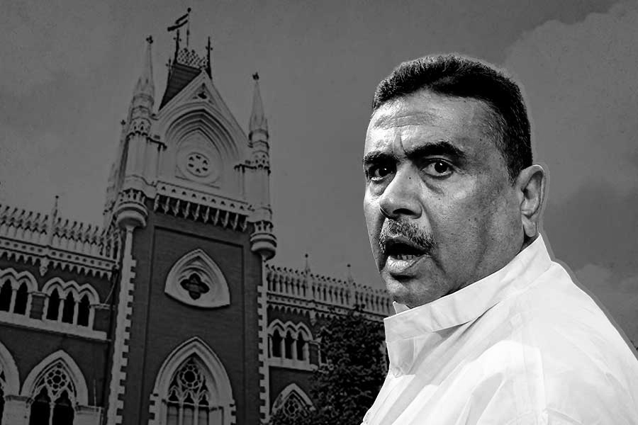 High Court allows Suvendu Adhikari to go to Murshidabad