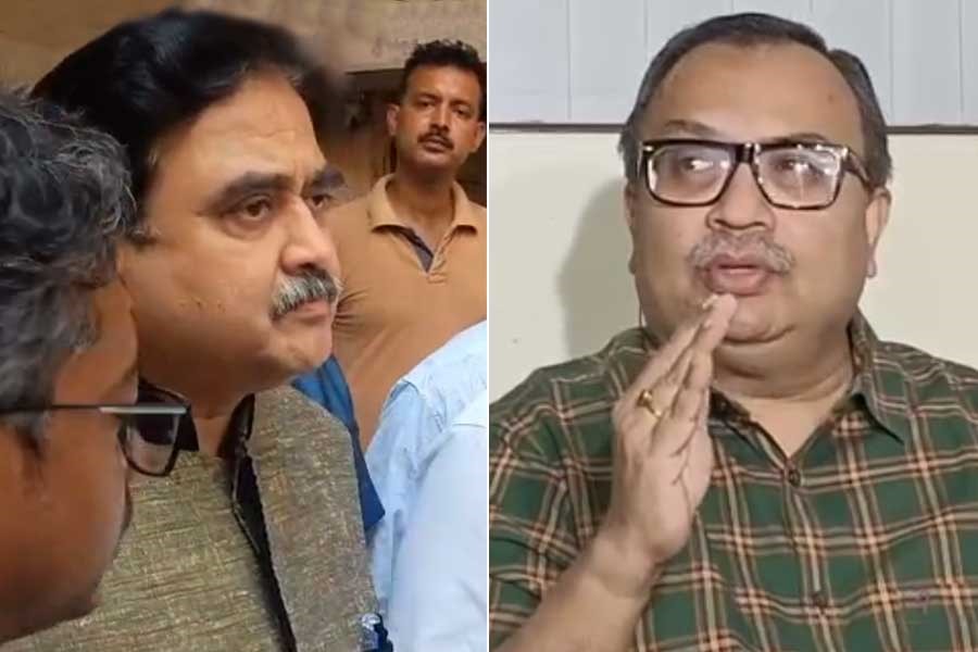 ‘প্রচার পেতে’ চাকরিহারাদের পাশে প্রাক্তন বিচারপতি, কটাক্ষ কুণালের
